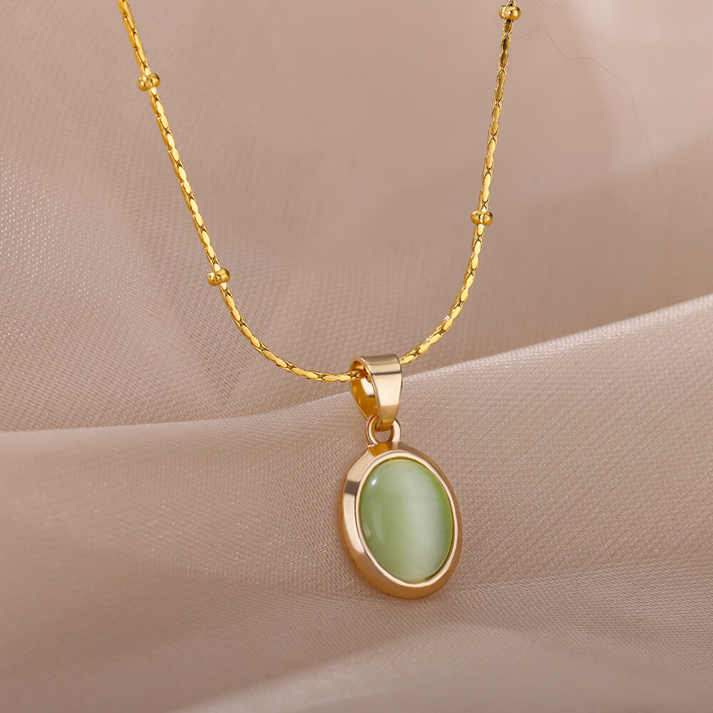 Collana ovale in pietra opale  - Birth Flower Necklace recensione e prezzo