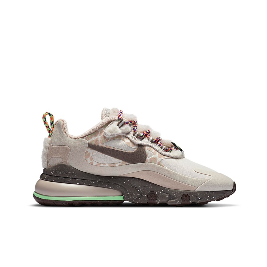 Nike Air Max 270 in Tessuto e  - Nike Shoes Air Max 270 recensione e prezzo